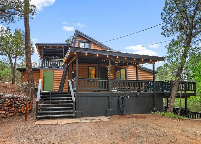 New! Hillside Getaway In The Pines, Games, Poker