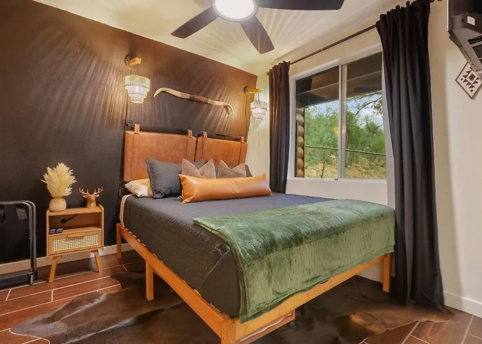 New! Hillside Getaway In The Pines, Games, Poker *