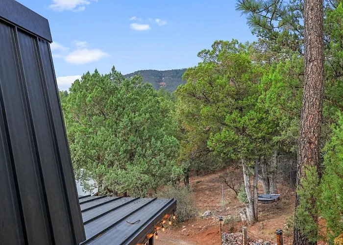 Chalet New! Hillside Getaway In The Pines, Games, Poker *