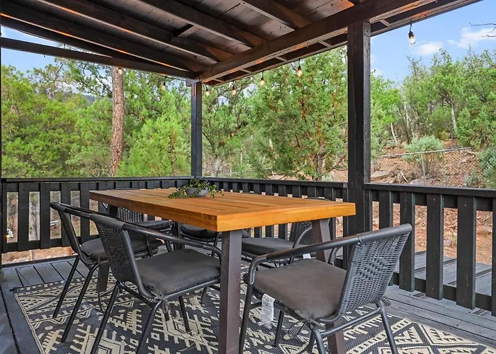 Chalet New! Hillside Getaway In The Pines, Games, Poker