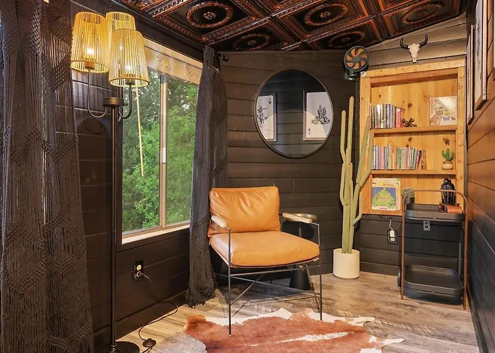 New! Hillside Getaway In The Pines, Games, Poker Chalet