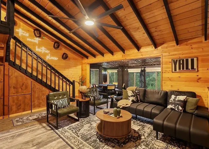 New! Hillside Getaway In The Pines, Games, Poker * Pine